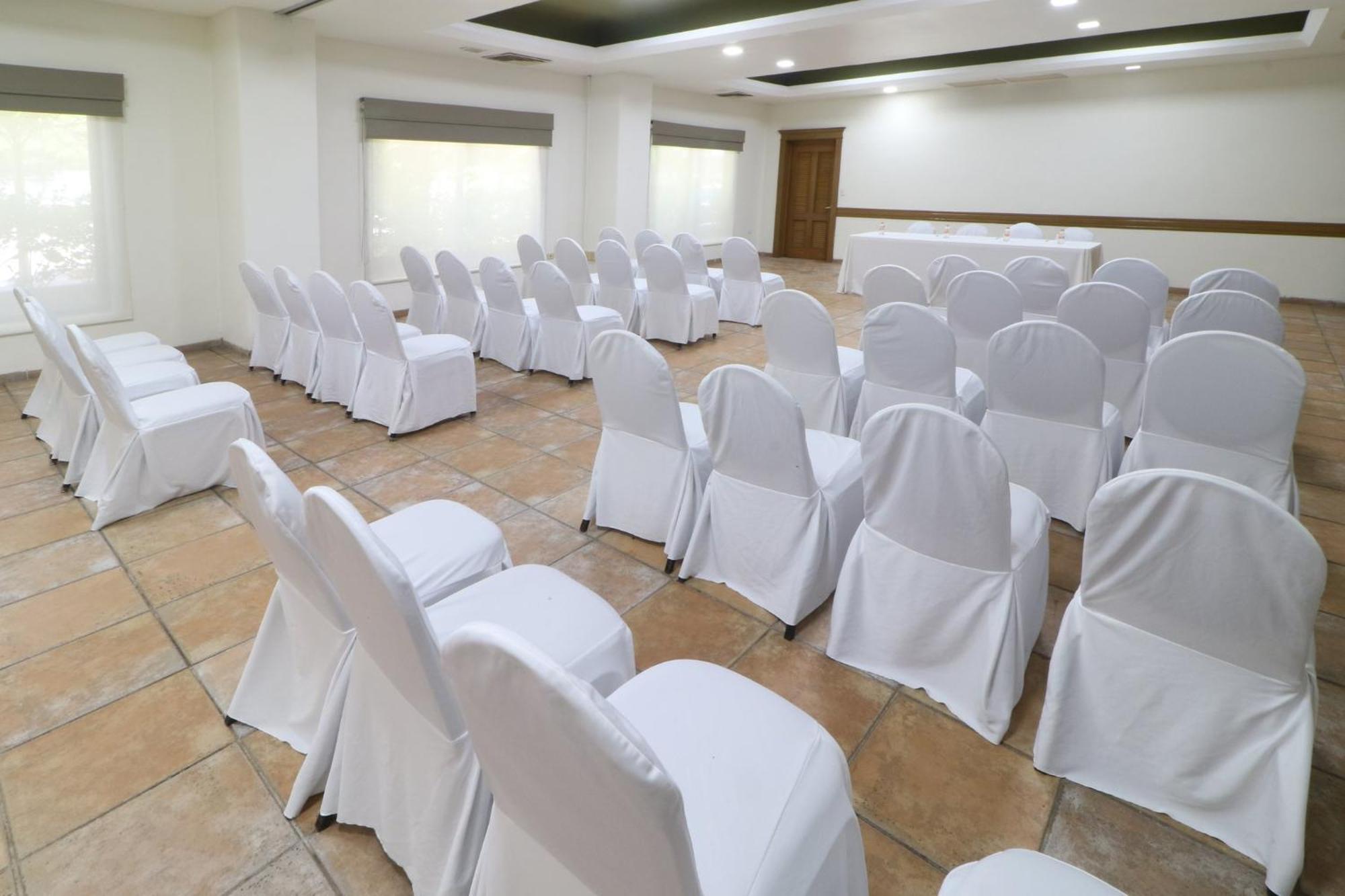 Holiday Inn Ciudad Del Carmen By Ihg Eksteriør billede