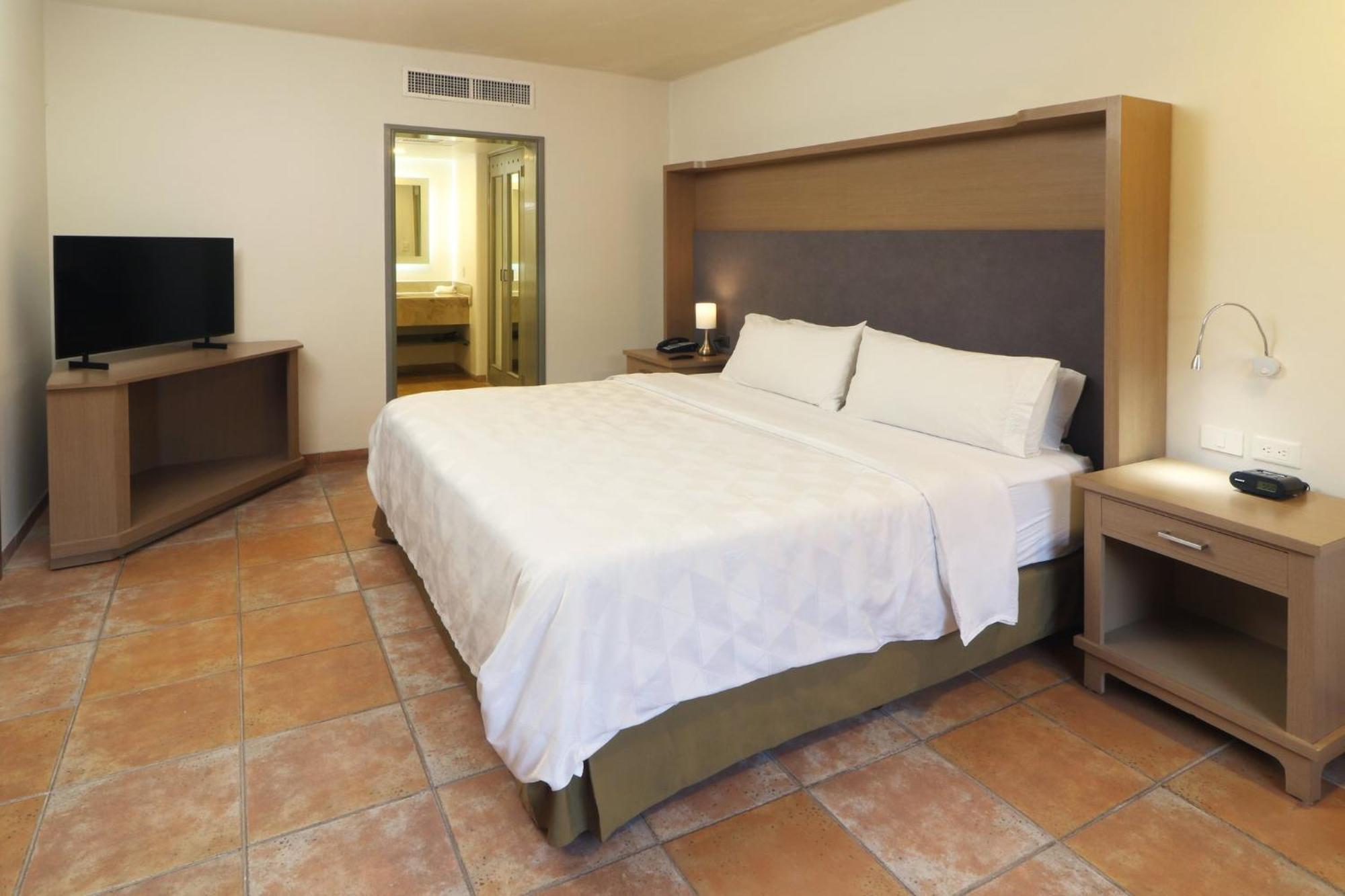 Holiday Inn Ciudad Del Carmen By Ihg Eksteriør billede